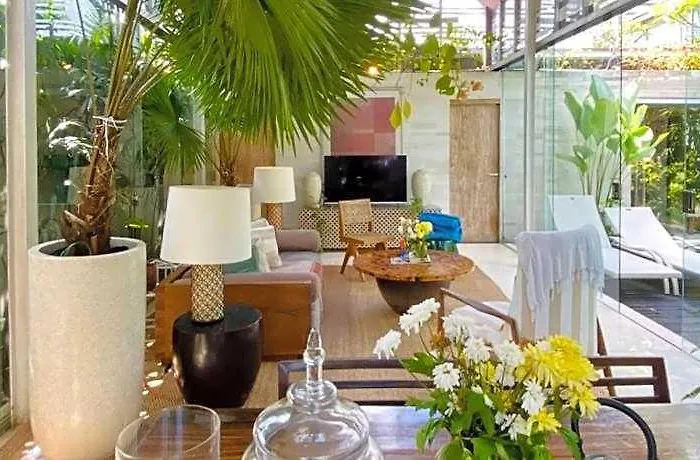 Villa Kawung *