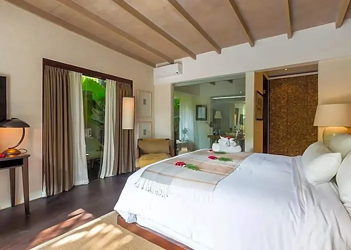 Kawung Villa *